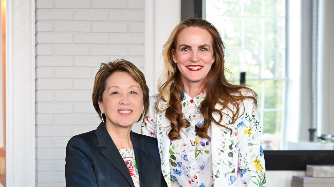 Sachiko Kuno and Kate Goodall